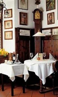 фото отеля Hotel Goldener Adler Bressanone
