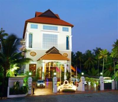 фото отеля Regant Lake Palace Hotel