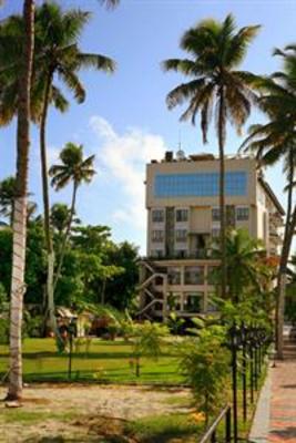 фото отеля Regant Lake Palace Hotel