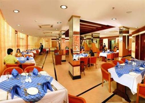 фото отеля Regant Lake Palace Hotel