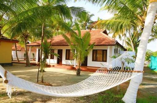 фото отеля Regant Lake Palace Hotel