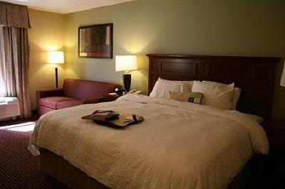 фото отеля Hampton Inn Newburgh West Point
