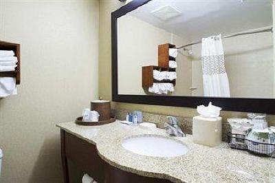 фото отеля Hampton Inn Newburgh West Point
