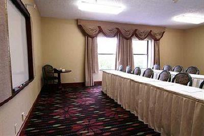 фото отеля Hampton Inn Newburgh West Point