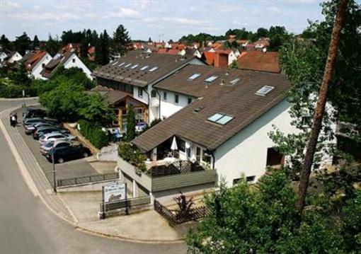 фото отеля Waldgasthof Fohren Hof Heroldsberg