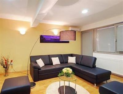 фото отеля Apartmani Postic