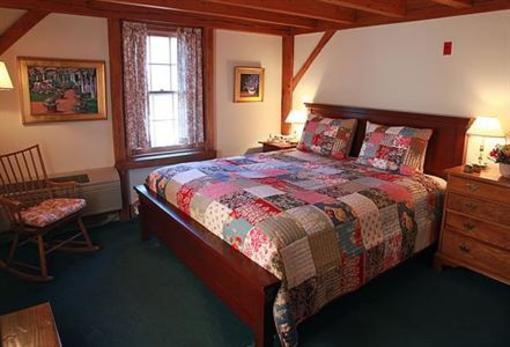 фото отеля Seven Sea Street Inn