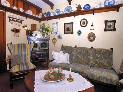 фото отеля Alte Weinstuben Steinfelder Hof