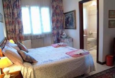 фото отеля Birdland B&B