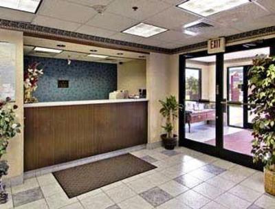 фото отеля Ramada Limited Port Savannah/Port Wentworth
