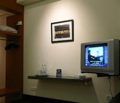 фото отеля MQ Guest House