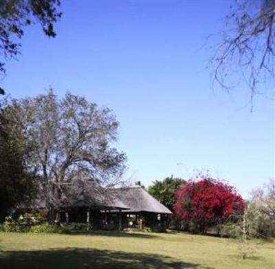 фото отеля Inyati Game Lodge