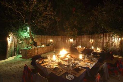 фото отеля Inyati Game Lodge