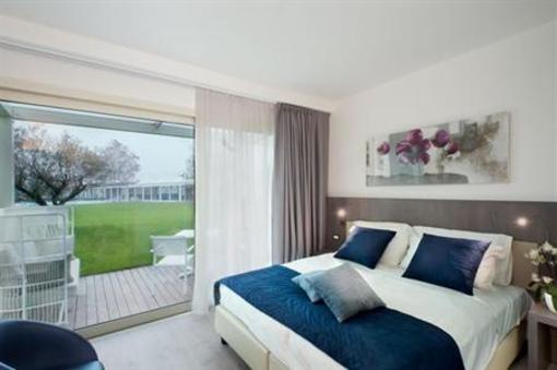 фото отеля Seven Park Hotel