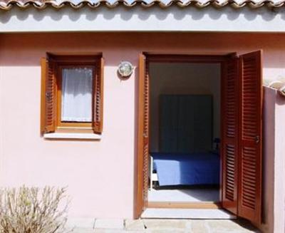 фото отеля Residence Miriacheddu San Teodoro