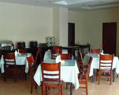 фото отеля Green Tree Inn Lianyugang Zhongshan Road
