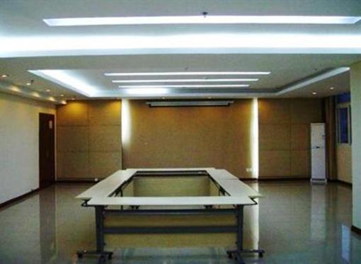 фото отеля Green Tree Inn Lianyugang Zhongshan Road
