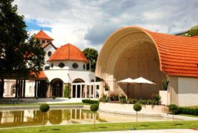 фото отеля Stadt-gut Hotel Neuhofer am Sudpark