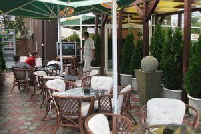 фото отеля Charter Airport Hotel Bucharest