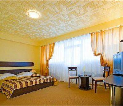 фото отеля Charter Airport Hotel Bucharest