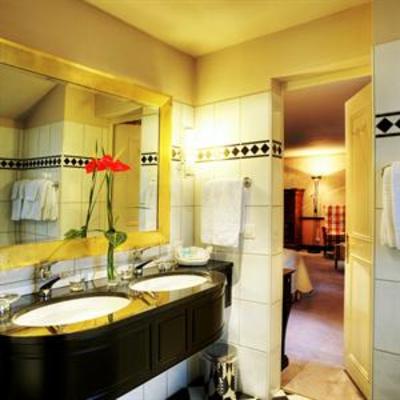 фото отеля Kurhotel Im Park