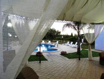 фото отеля Villa Azolata B&B