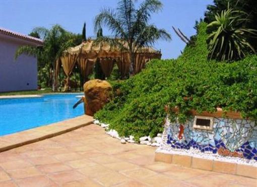 фото отеля Villa Azolata B&B