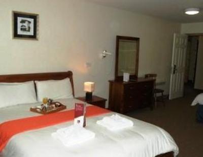 фото отеля Rivermere Guesthouse Killarney