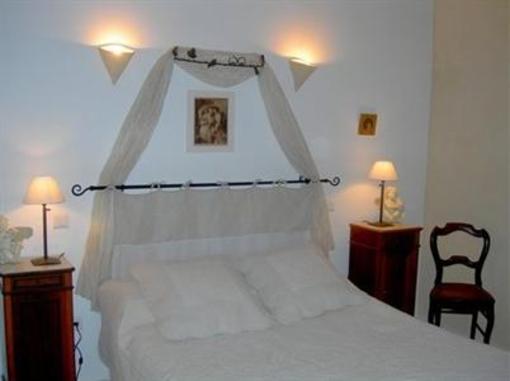 фото отеля Bed and Breakfast Le Moulin De Champdurand