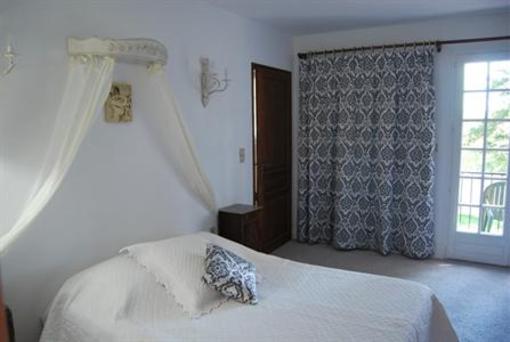 фото отеля Bed and Breakfast Le Moulin De Champdurand