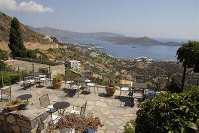 фото отеля Adrakos Apartments