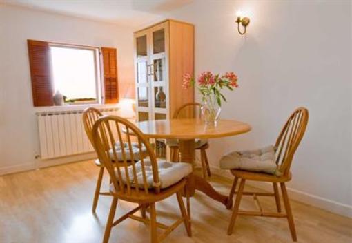 фото отеля La Pointe Farm Apartments