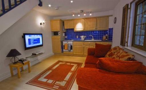 фото отеля La Pointe Farm Apartments