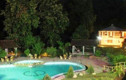 фото отеля Corbett Jungle Club Resort