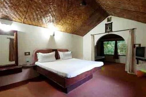 фото отеля Corbett Jungle Club Resort