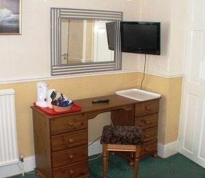 фото отеля Moorings Guest House Scarborough