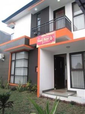 фото отеля Simply Homy Guest House Sariwangi