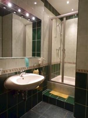 фото отеля Yellow Pension