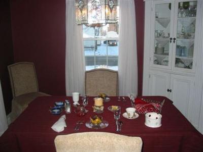 фото отеля Eagle's Landing B&B