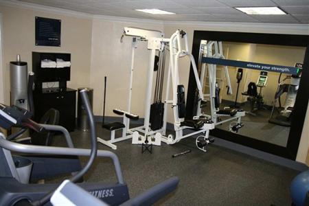 фото отеля Hampton Inn & Suites Stamford
