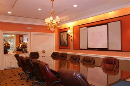 фото отеля Hampton Inn & Suites Stamford