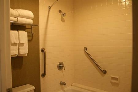 фото отеля Hampton Inn & Suites Stamford