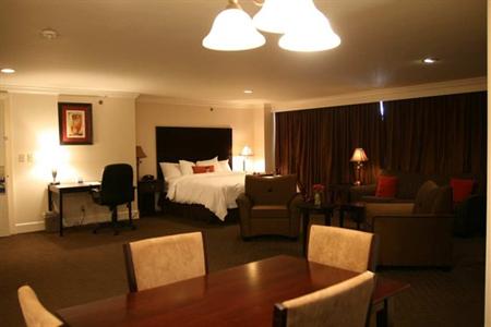 фото отеля Hampton Inn & Suites Stamford