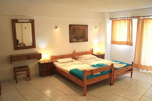 фото отеля Katerina Rooms for Rent