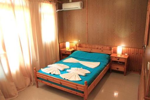 фото отеля Katerina Rooms for Rent