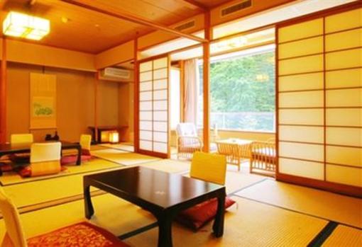 фото отеля Tateshina Grand Hotel Takinoyu
