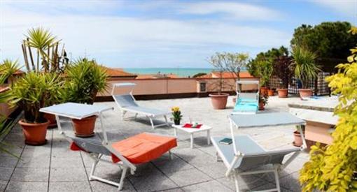 фото отеля Hotel Aurora Castiglione della Pescaia