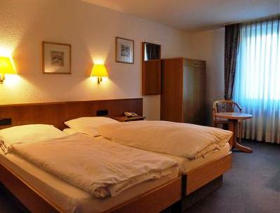 фото отеля Hotel Engelskirchen