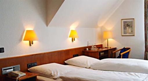 фото отеля Hotel Engelskirchen
