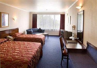 фото отеля Quality Inn Collegiate